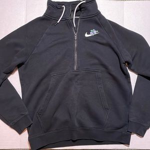 Nike sweatshirt